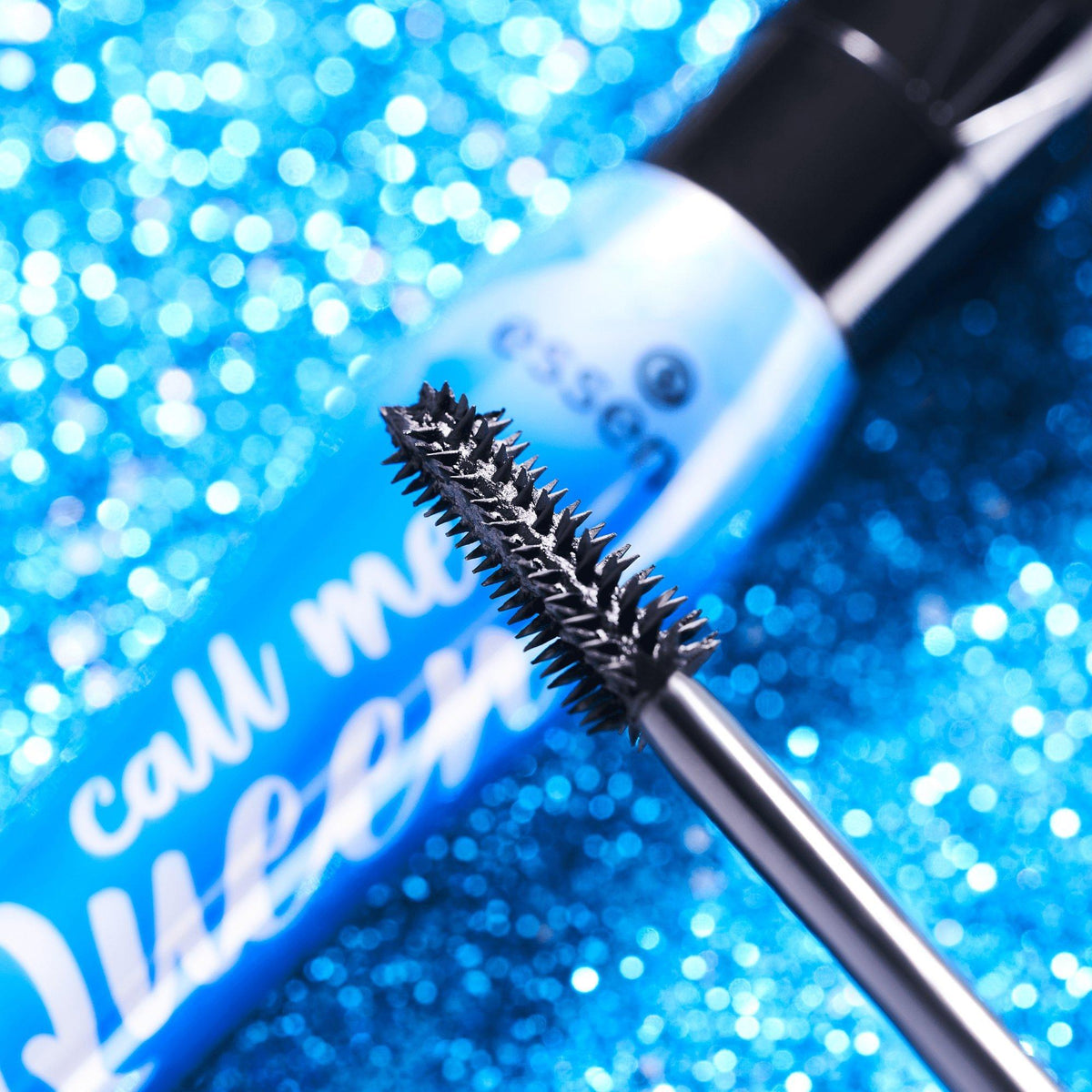 Essence Call Me Queen False Lashmascara Waterproof