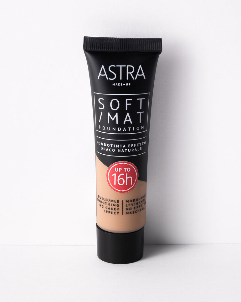 Astra Soft Mat Foundation Hazelnut Astra Soft Mat Foundation Hazelnut