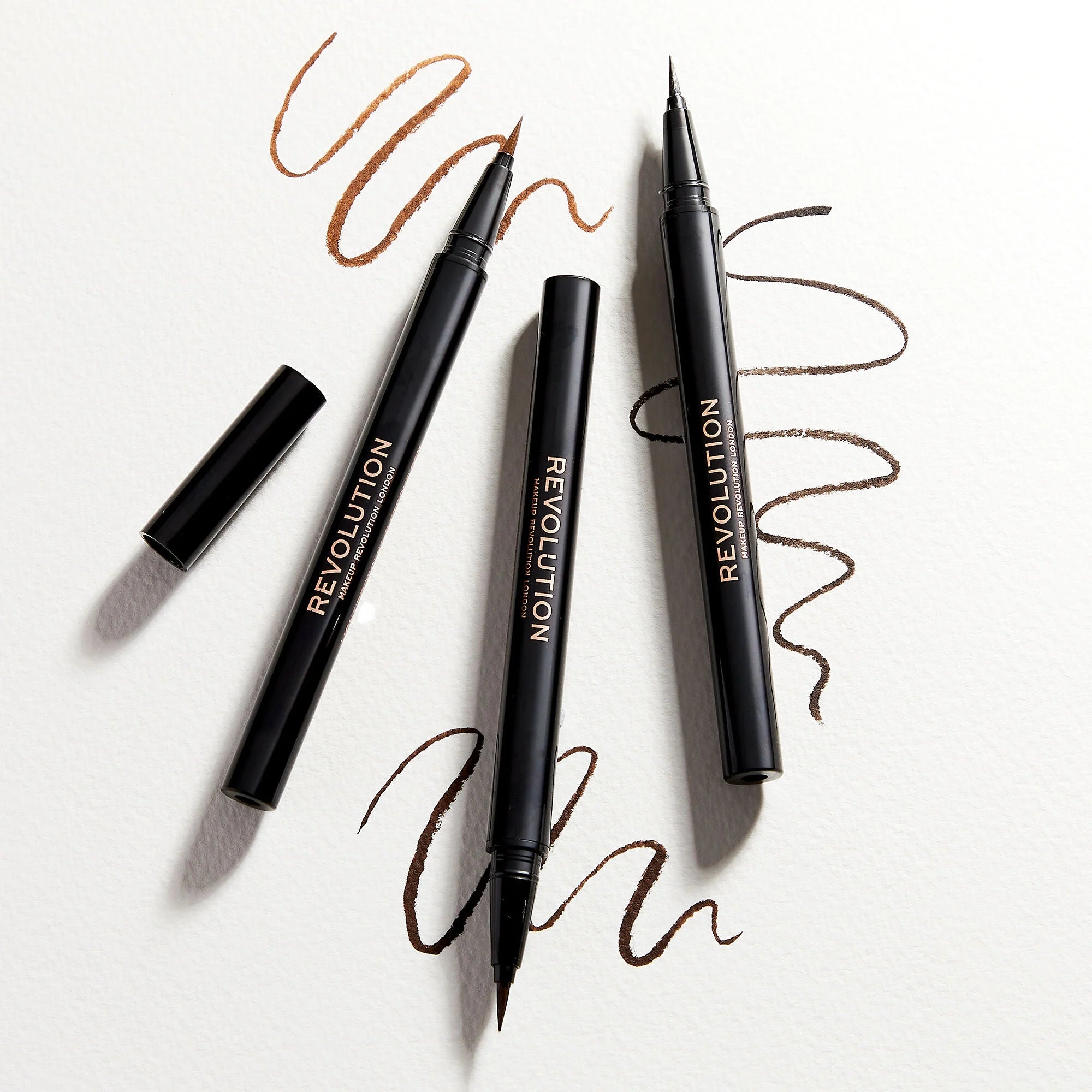 Revolution Hair Stroke Brow Pen Medium Brown Revolution Hair Stroke Brow Pen Medium Brown