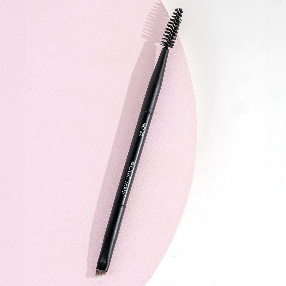 Brushworks No22 Double Ended Brow Brush and Spoolie Brushworks No22 Double Ended Brow Brush and Spoolie