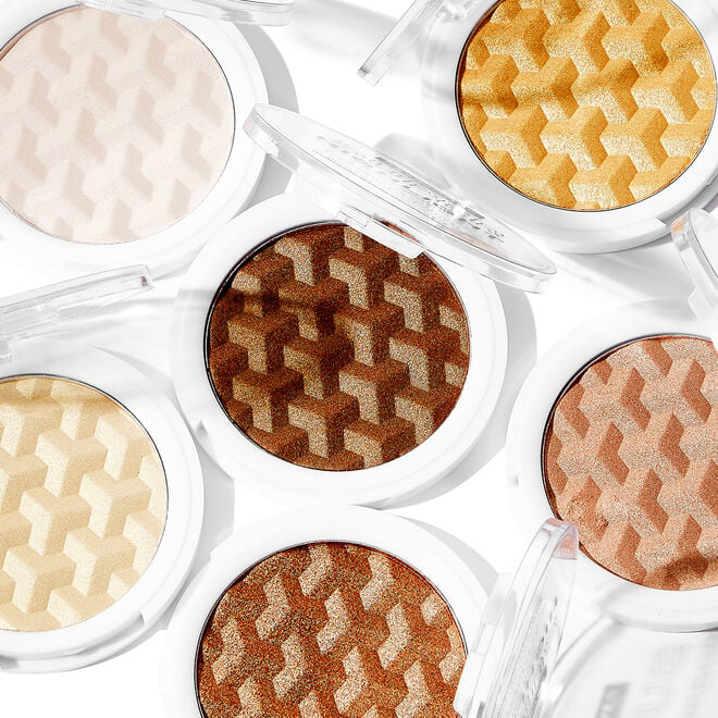 Revolution Relove Super Highlight Revolution Relove Super Highlight