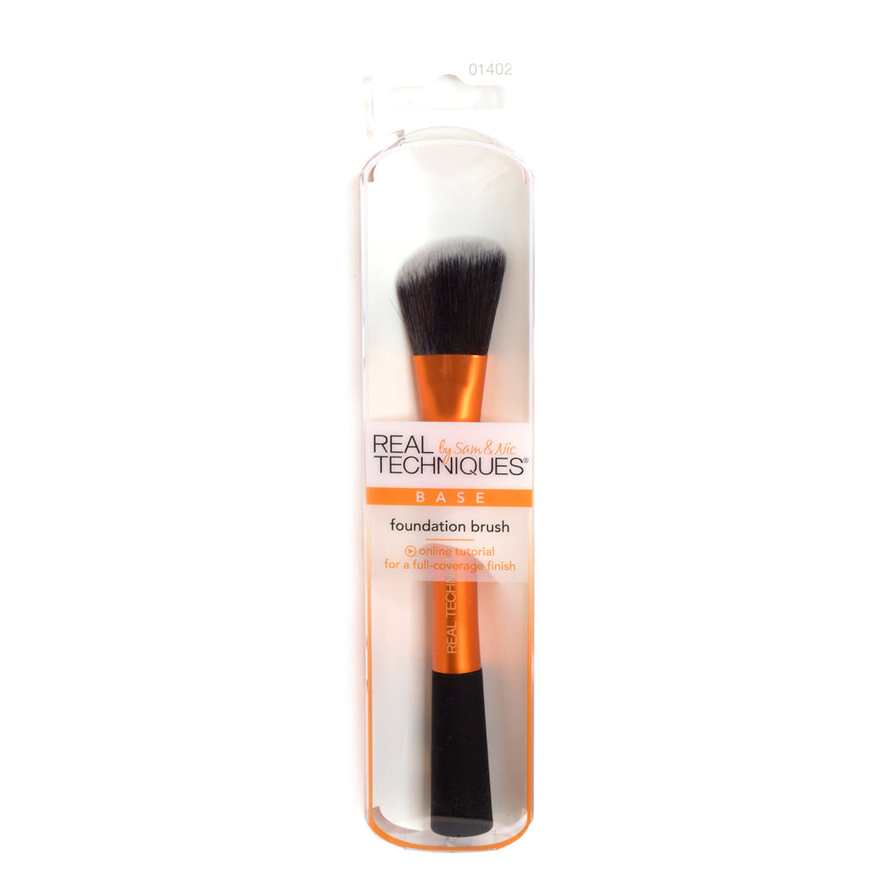 Real Techniques Foundation Brush